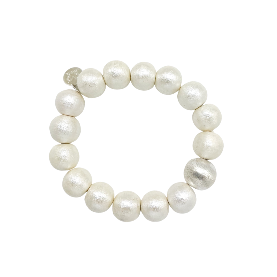 Olivia Cotton Pearl & Silver Bracelet_m donohue collection